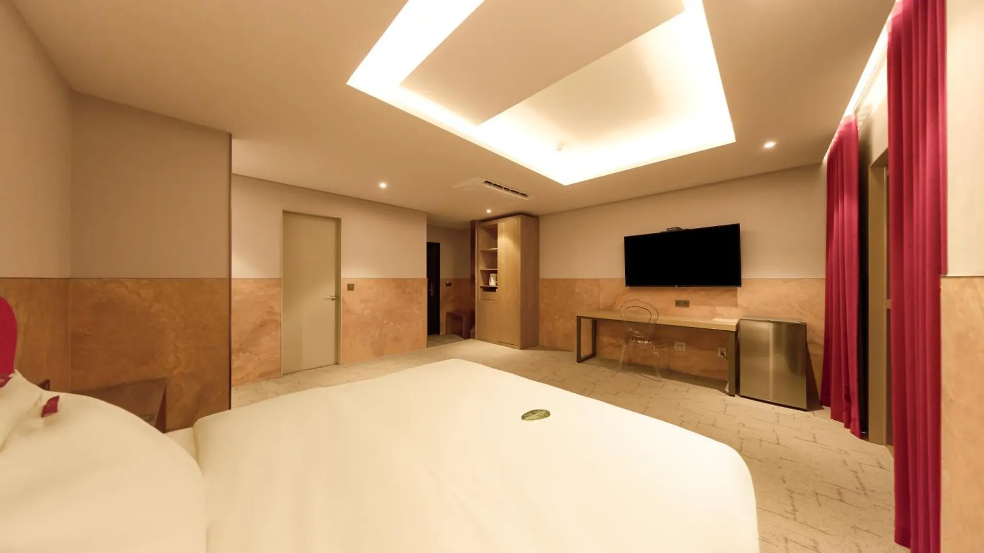 Capace Hotel Gangnam Seoul 3*,  South Korea